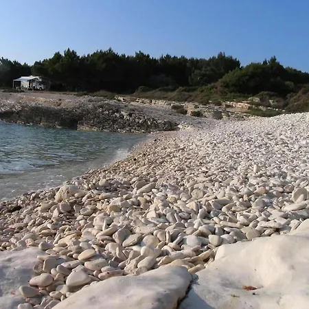 Strandhaus Ive Mit Whirlpool Und Schwimmbad 펜션 *
