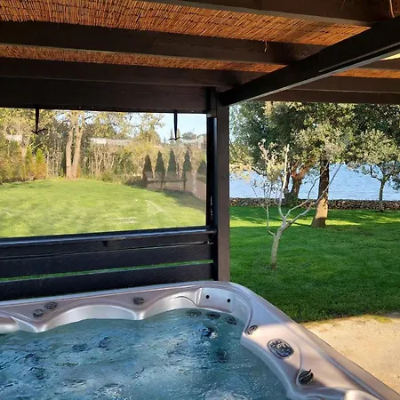 Strandhaus Ive: Beachfront Oasis With Whirlpool And Olive Grove Holiday home